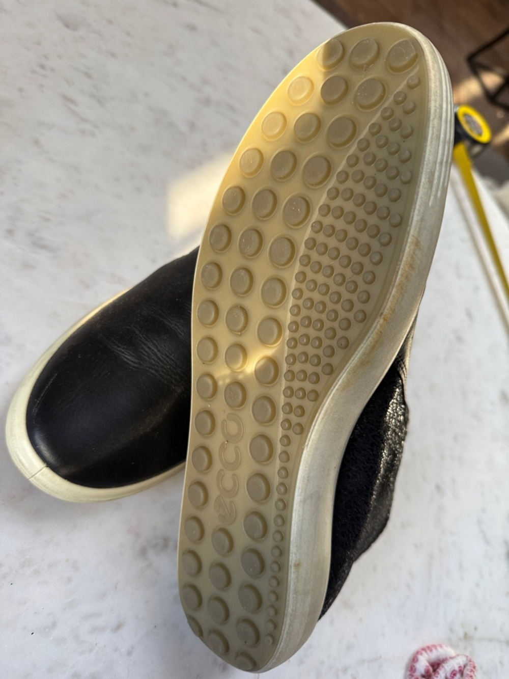 Ecco Black Leather Women's Chukka Boots with Side Zip - Picture 3 of 8